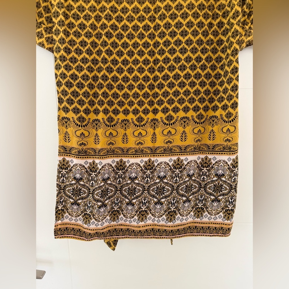 New Look Bohemian Kimono, size medium. - Picture 6 of 7